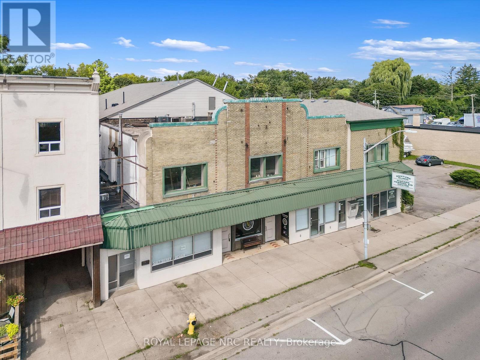 131-139 Niagara Boulevard Property Photo 3