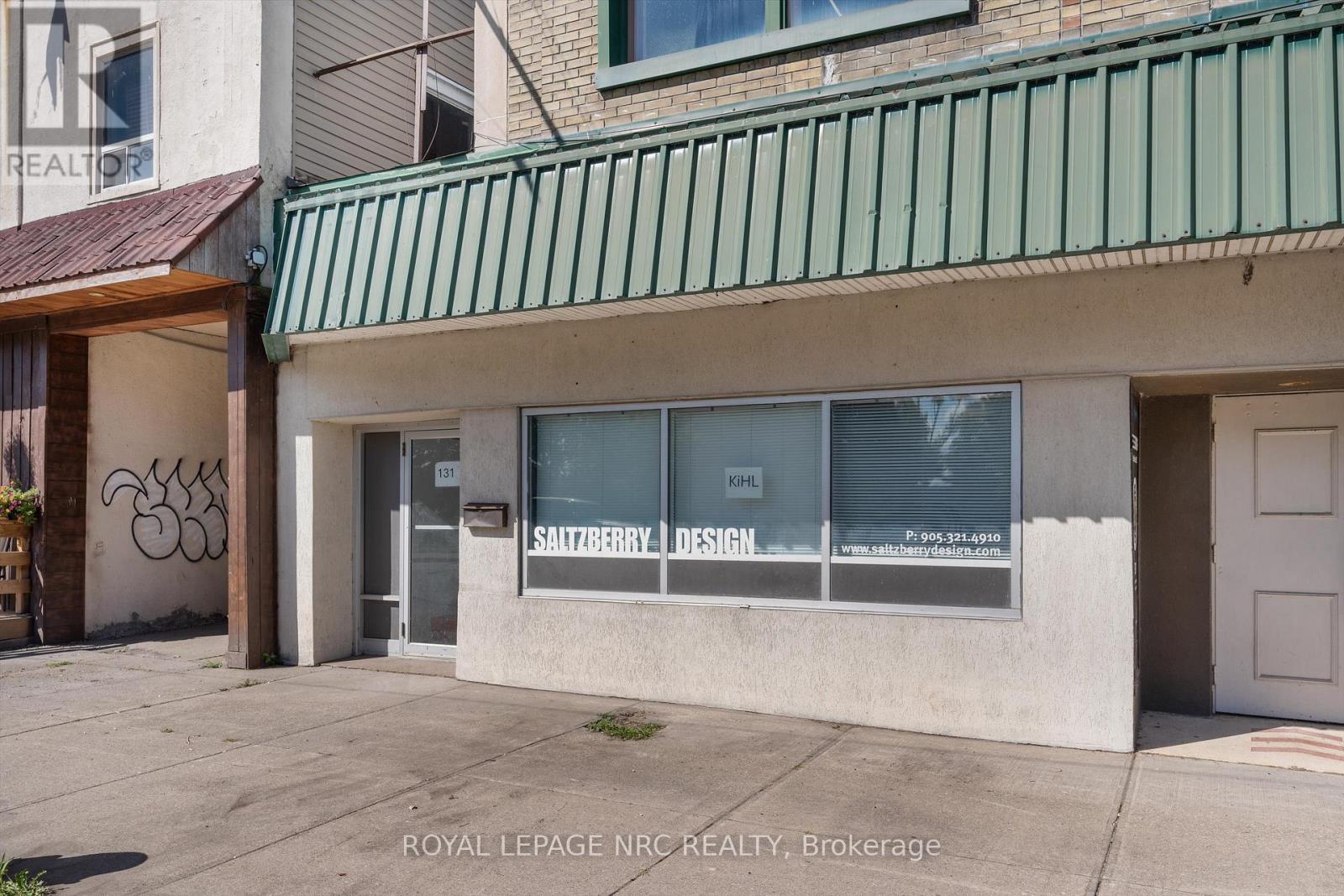 131-139 Niagara Boulevard Property Photo 6