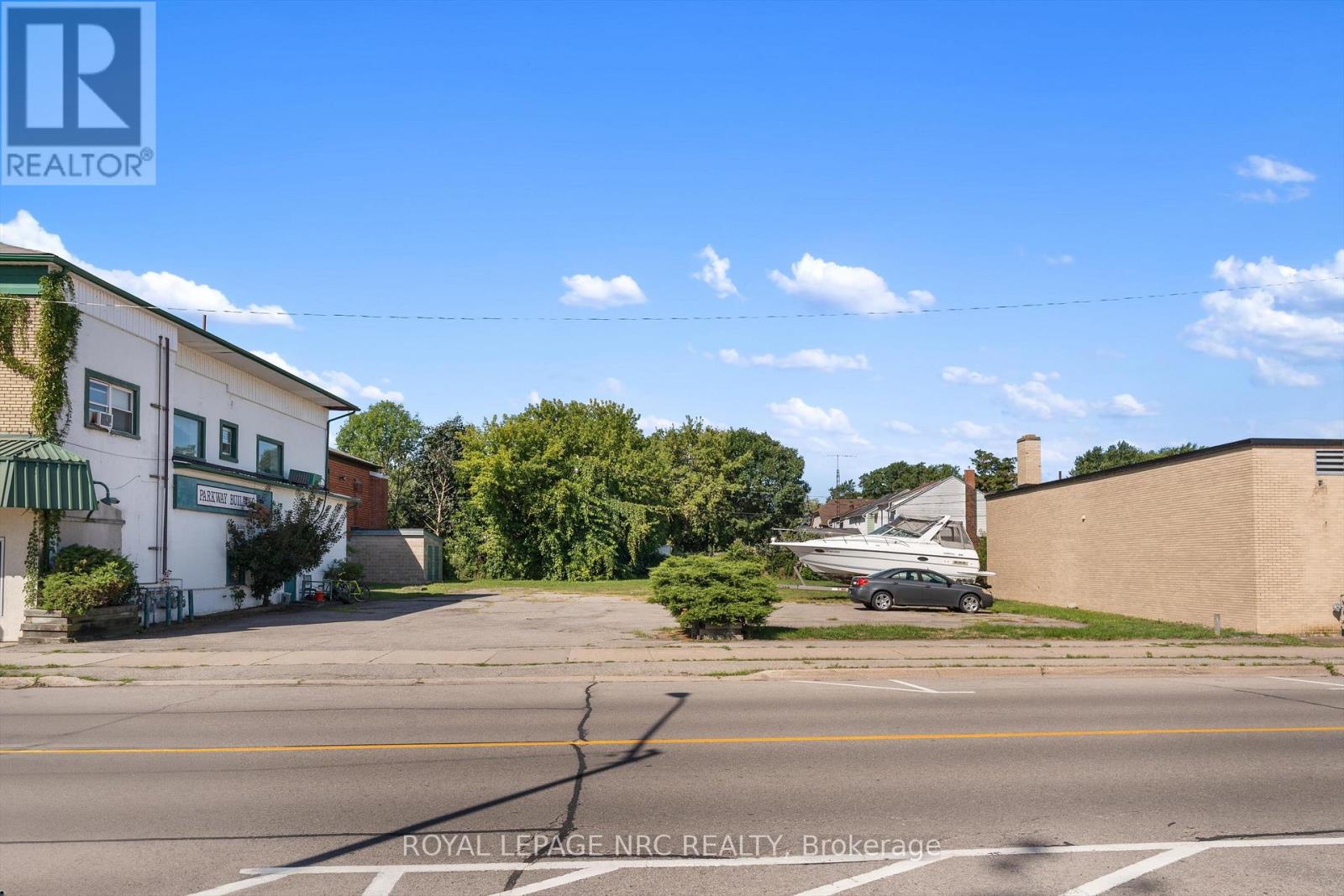 Pt Lt 2 Niagara Boulevard Property Photo 2