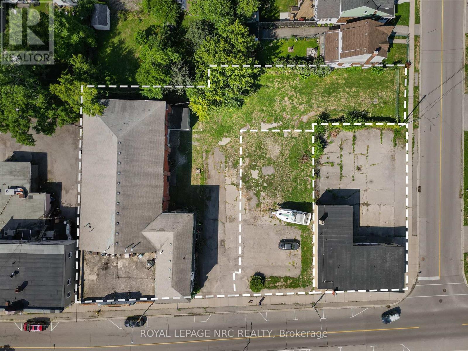 Pt Lt 2 Niagara Boulevard Property Photo 19