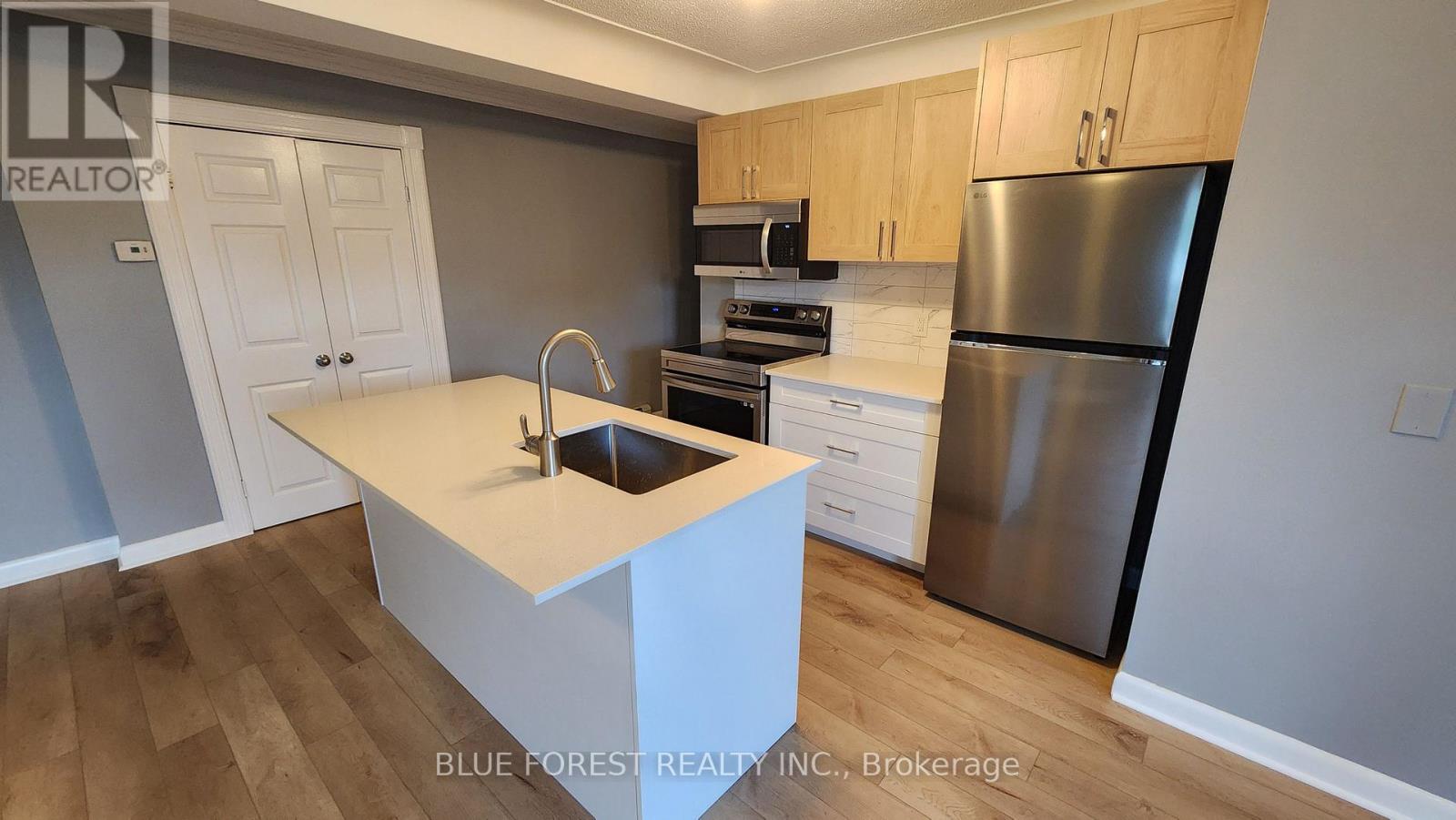 1 High Street Property Photo 6