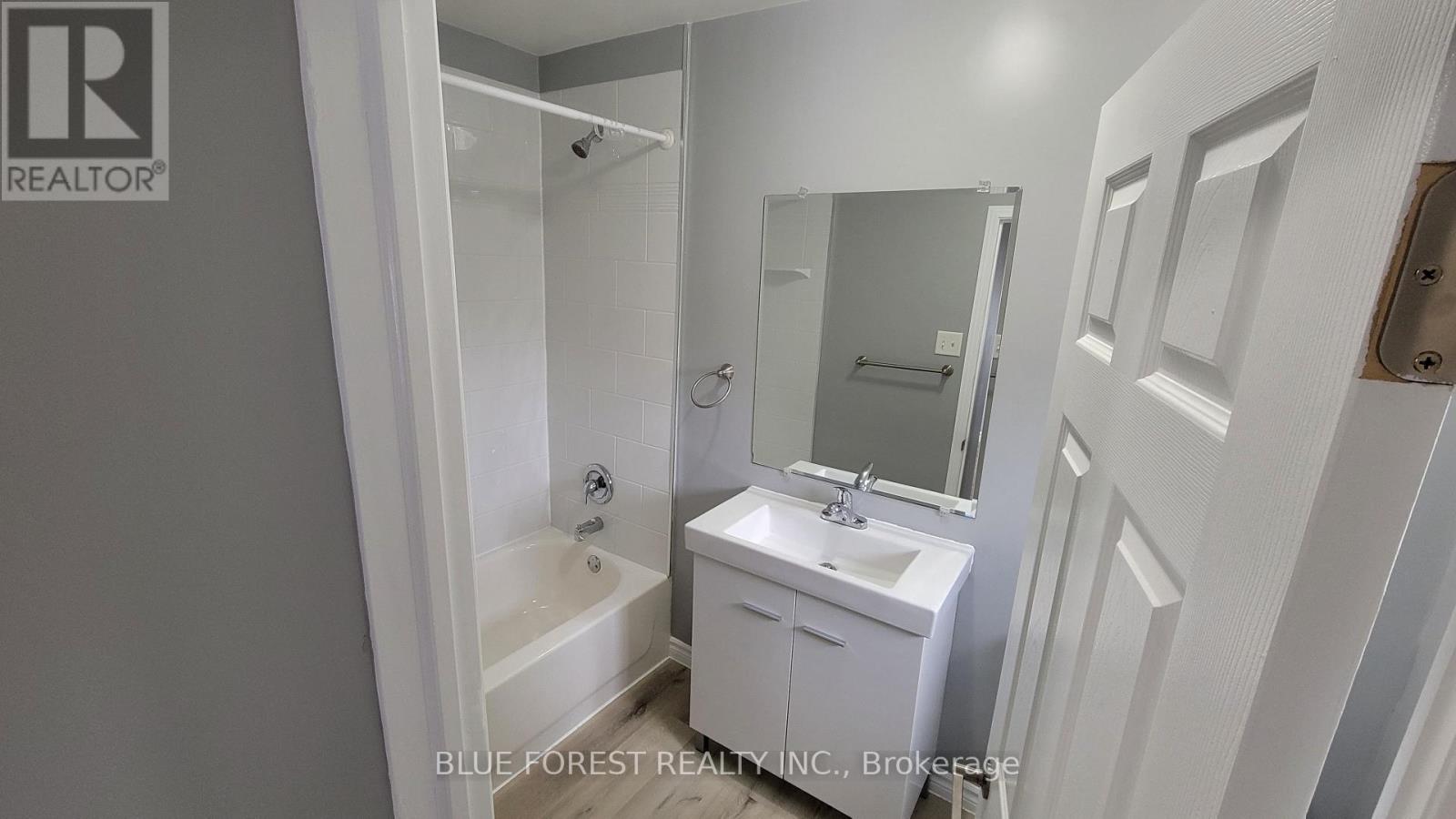1 High Street Property Photo 29