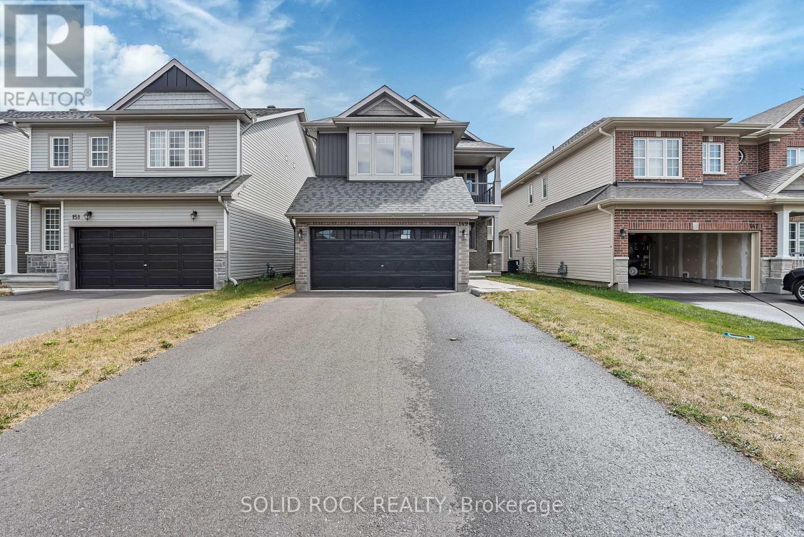 149 MINIKAN STREET Property Photo 1