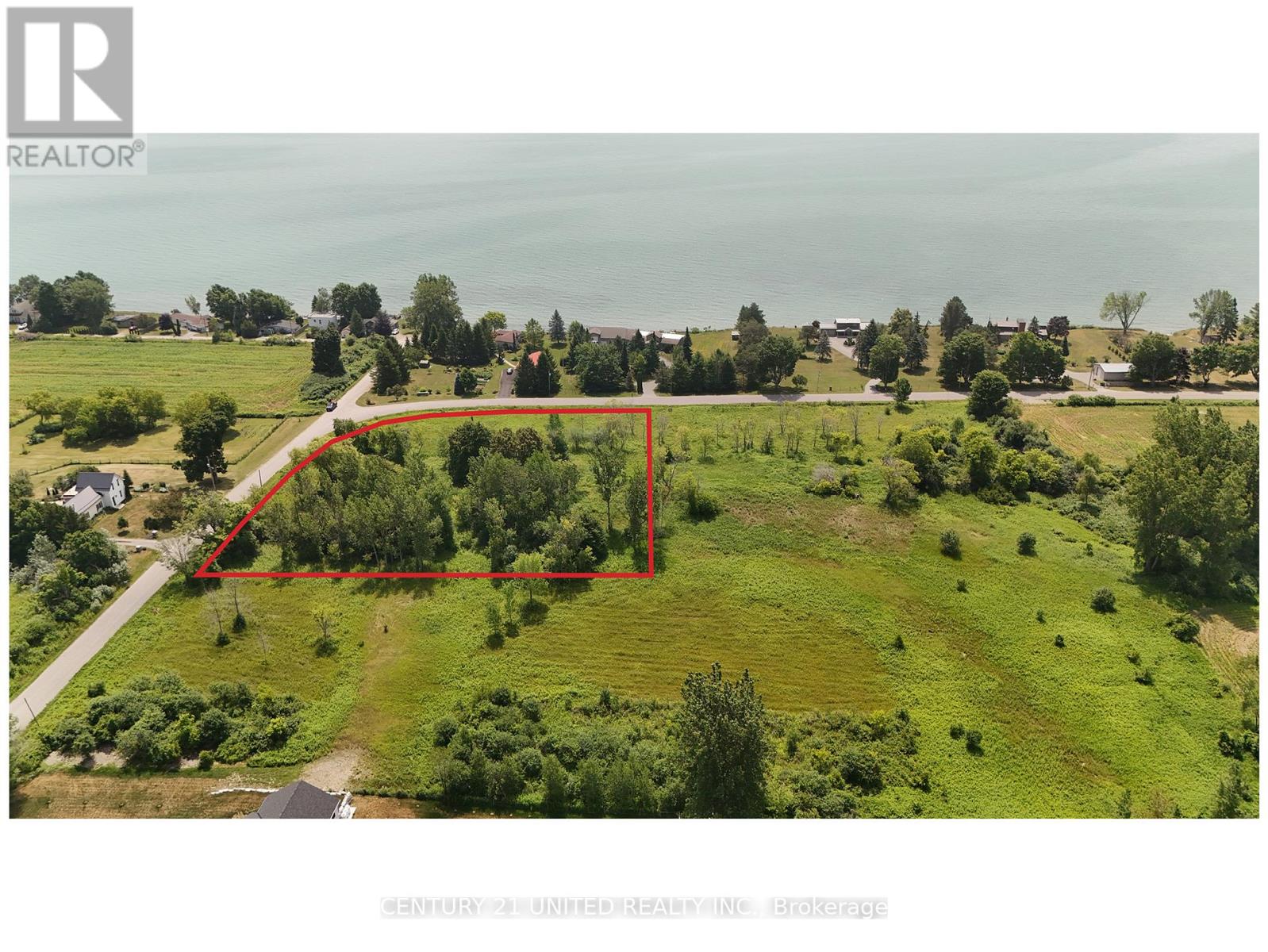 440 Victoria Beach Road Property Photo 8
