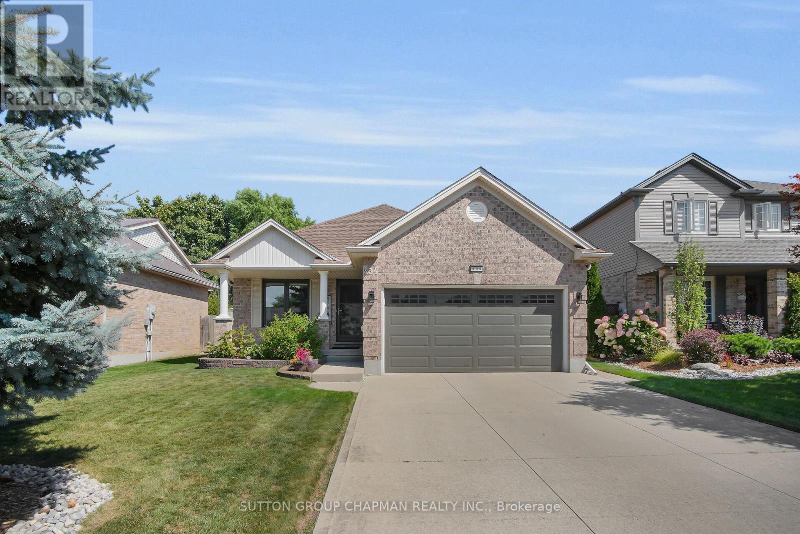 434 Cardigan Drive Property Photo 1