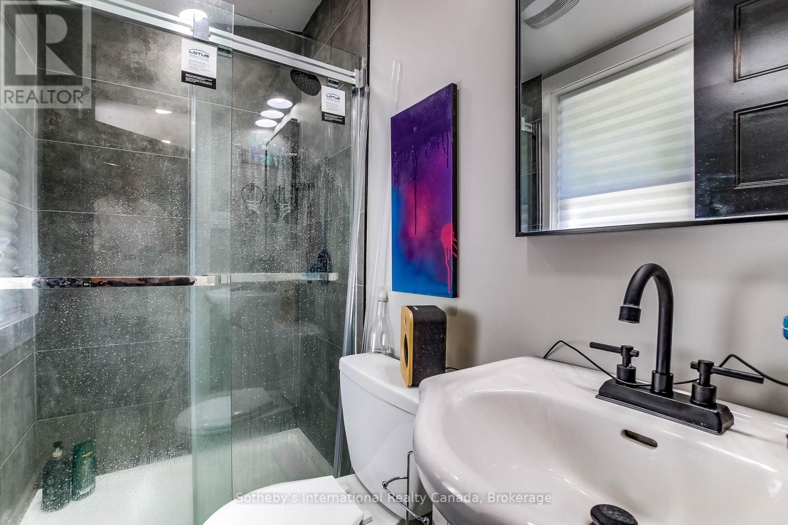 71 East Briscoe Street Property Photo 19