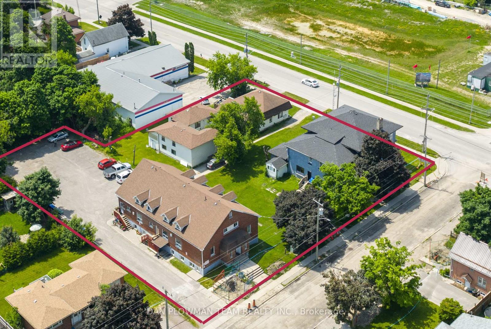 26/30/55 VICTORIA / GLENELG AVENUE S Property Photo 1