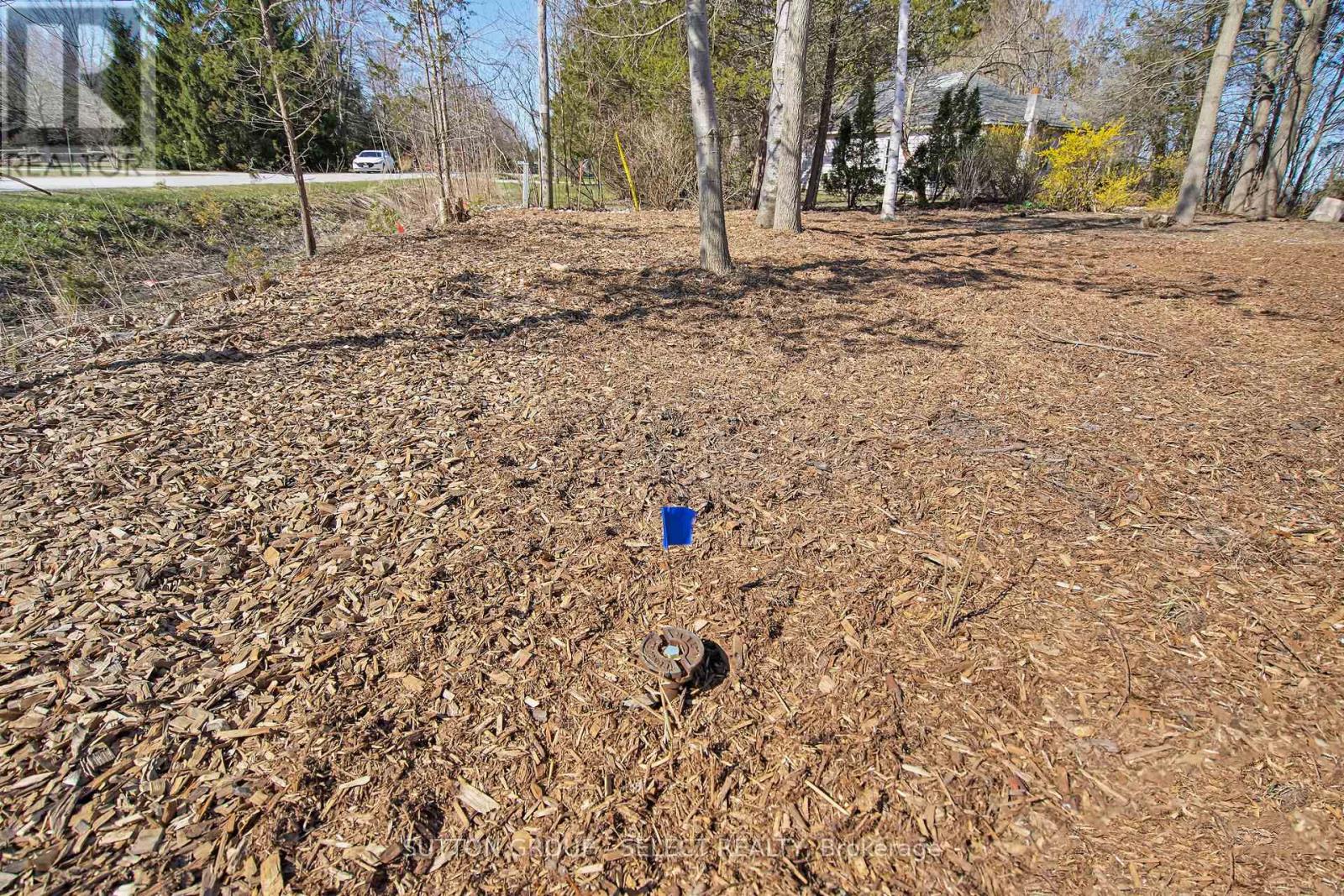 5 Huron View Avenue Property Photo 5