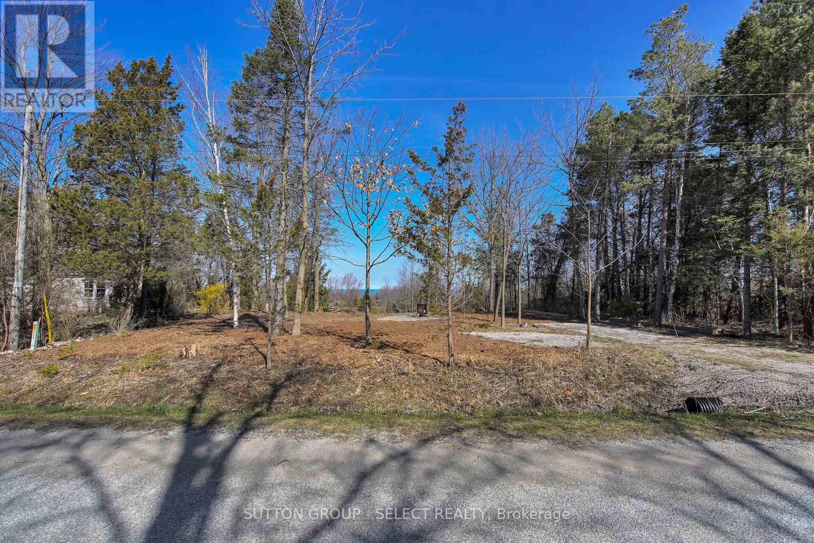 5 Huron View Avenue Property Photo 6
