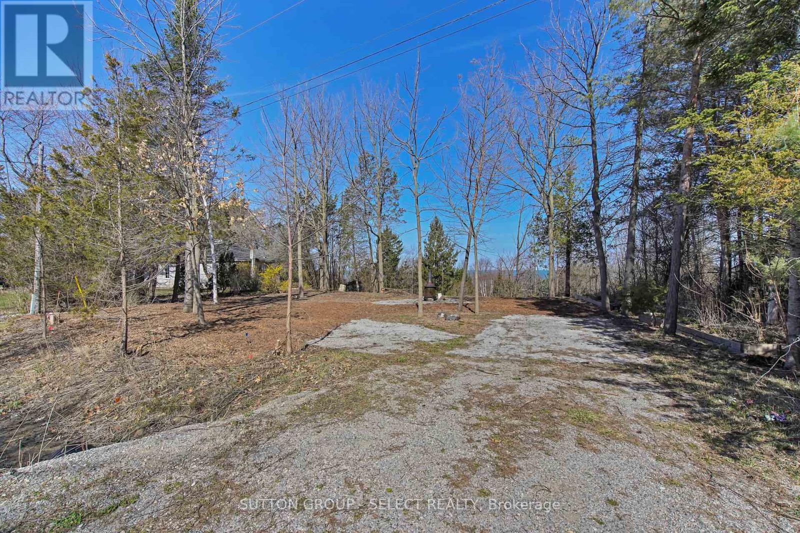 5 Huron View Avenue Property Photo 13