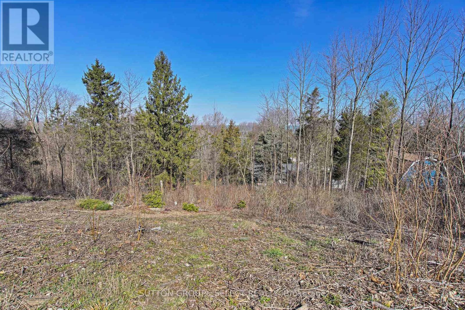 5 Huron View Avenue Property Photo 15