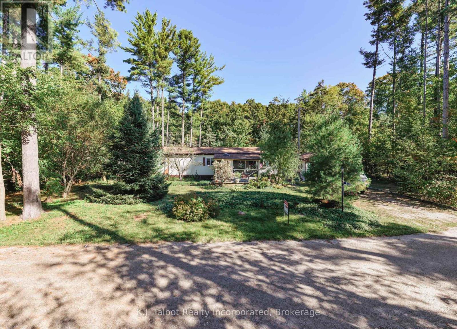 213 Chestnut Drive S Property Photo 37