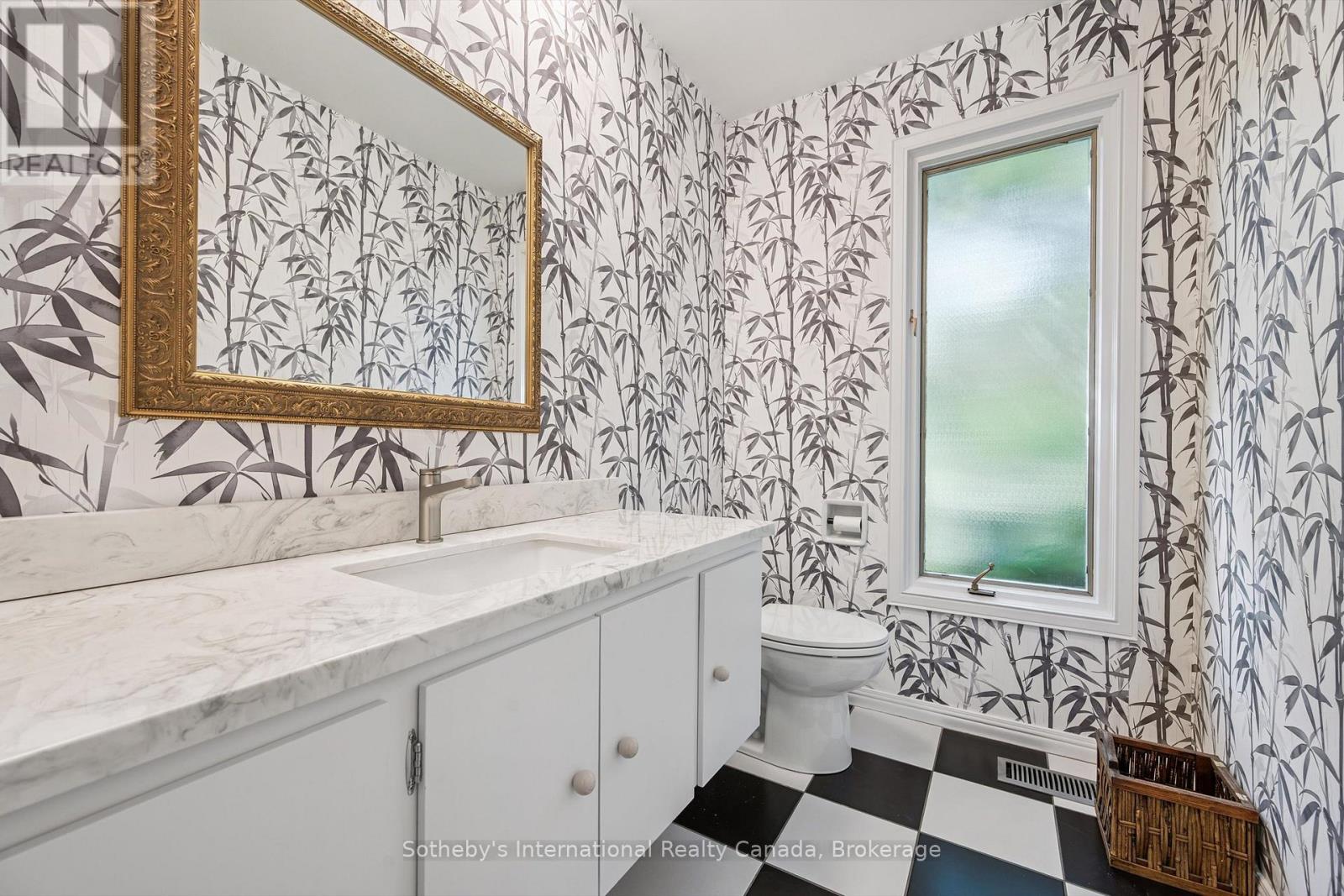 348 Browning Place Property Photo 15