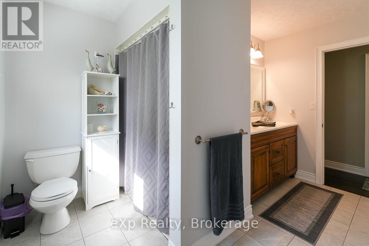 3595 Bruce Road 3 Property Photo 10