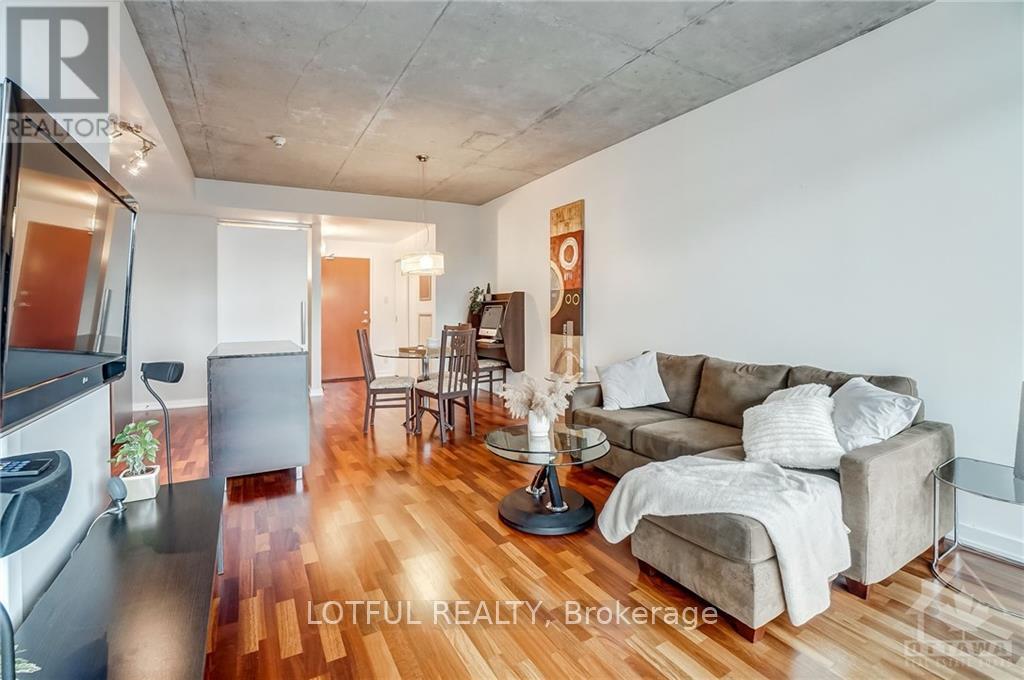 324 Laurier Avenue #1002 Property Photo 8
