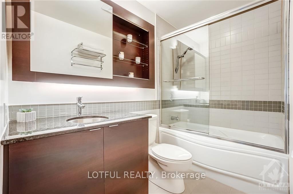 324 Laurier Avenue #1002 Property Photo 11