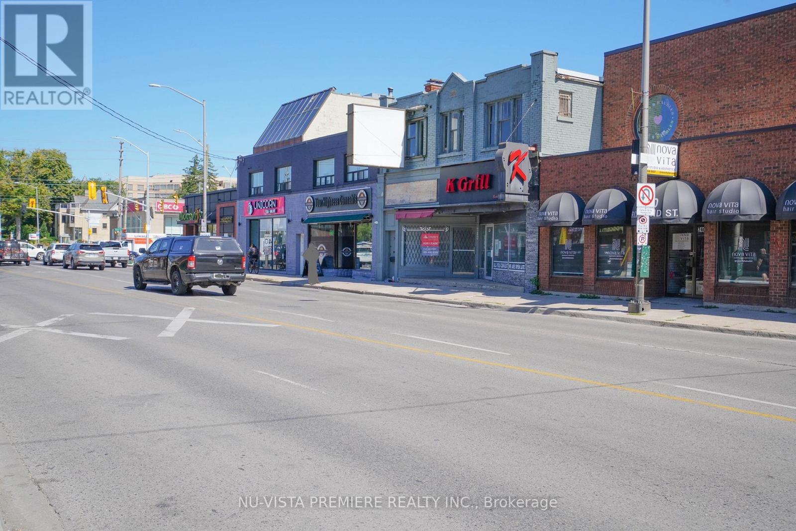 2 - 742 RICHMOND STREET
