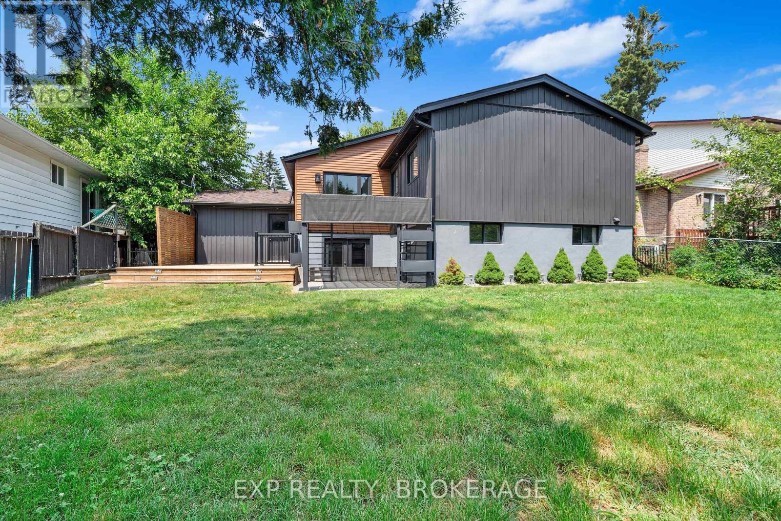 926 Cresthill Street Property Photo 49