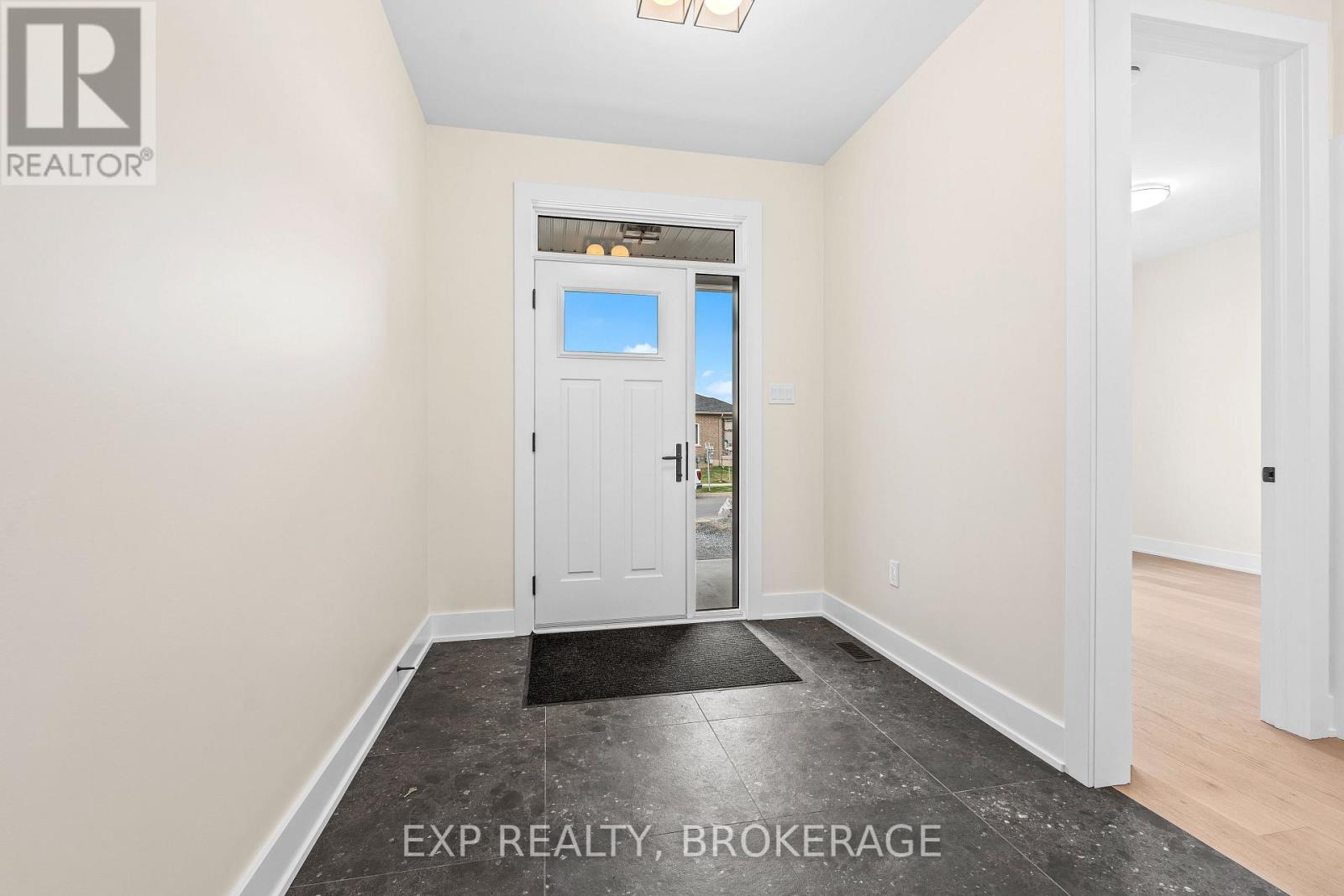 1257 Carfa Crescent Property Photo 6