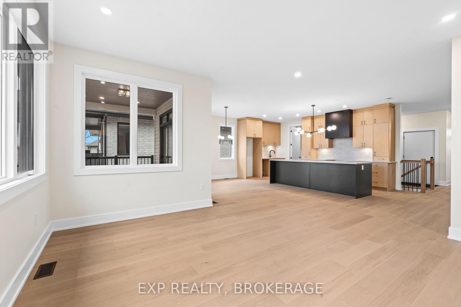 1257 Carfa Crescent Property Photo 10