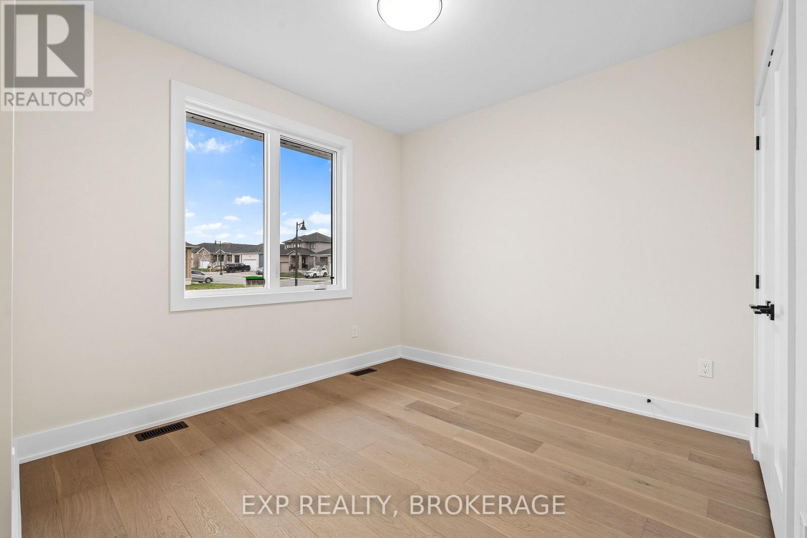 1257 Carfa Crescent Property Photo 28