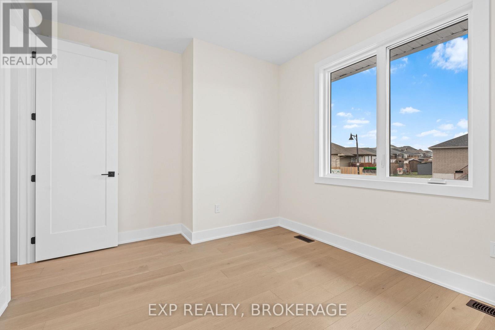 1257 Carfa Crescent Property Photo 29