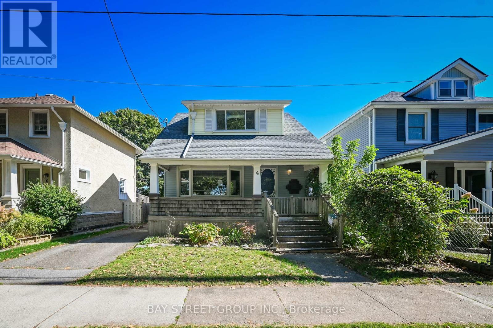 4 HAIG STREET Property Photo 1