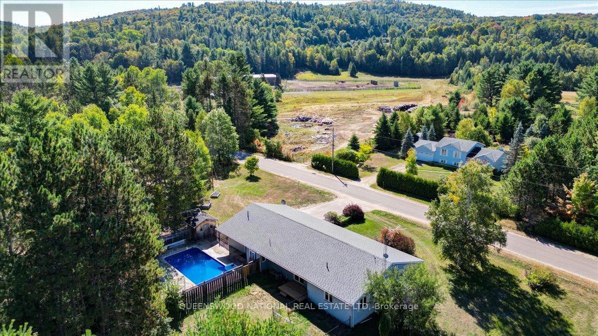 11876 Opeongo Road Property Photo 1