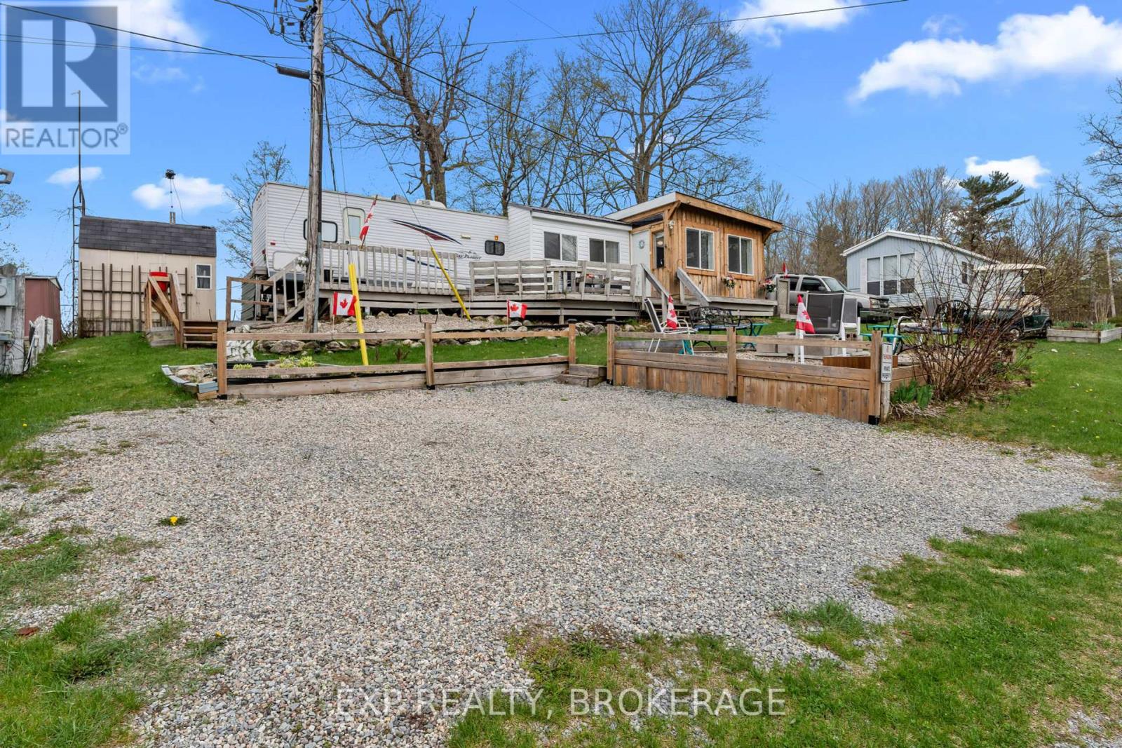 9 Glenford Lane #38 Property Photo 1