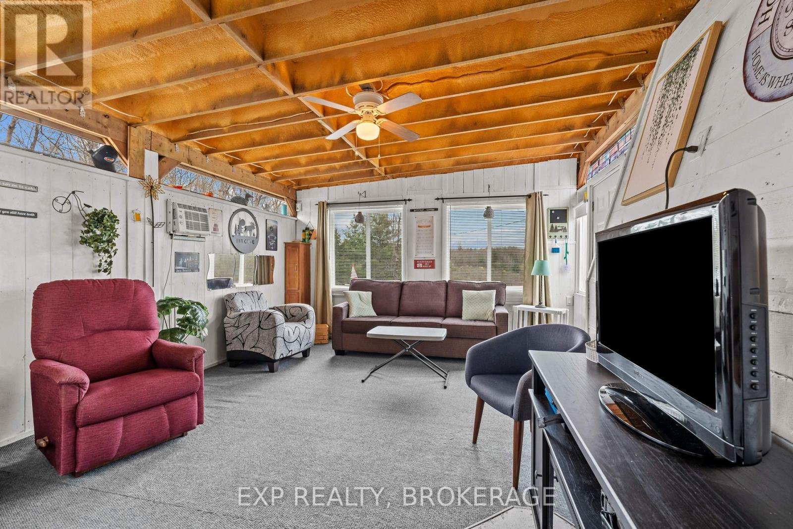 9 Glenford Lane #38 Property Photo 4