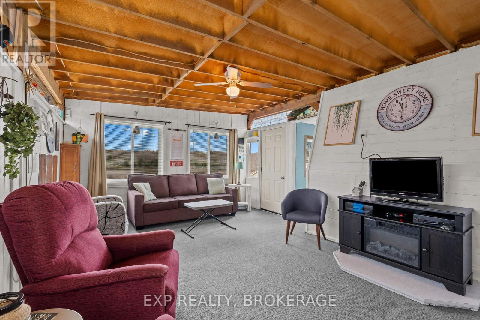 9 Glenford Lane #38 Property Photo 5