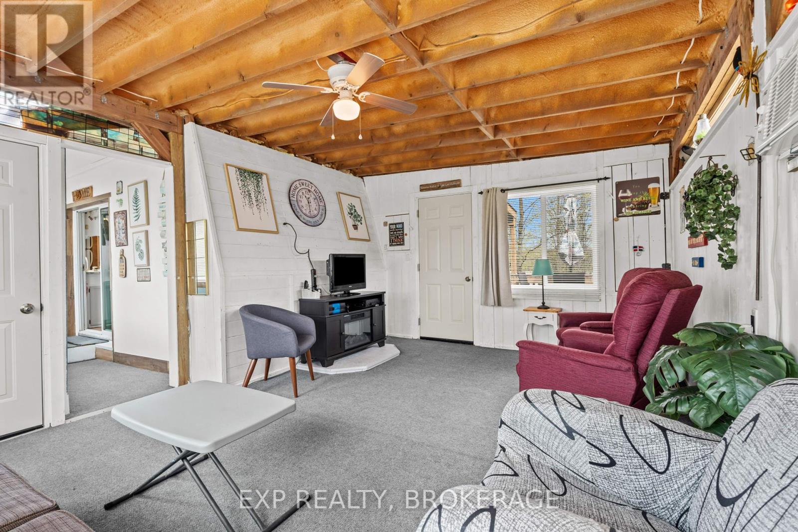 9 Glenford Lane #38 Property Photo 17