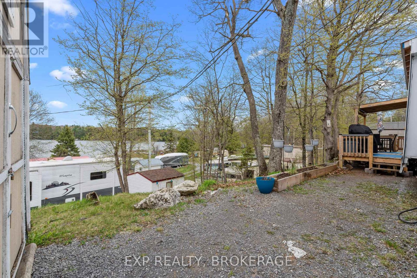 9 Glenford Lane #38 Property Photo 22