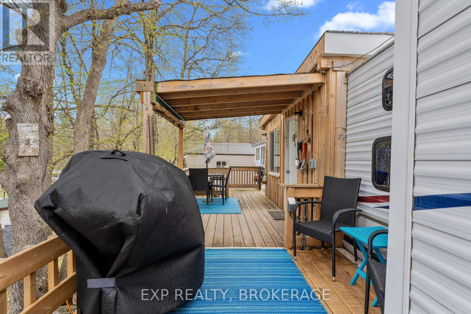 9 Glenford Lane #38 Property Photo 24