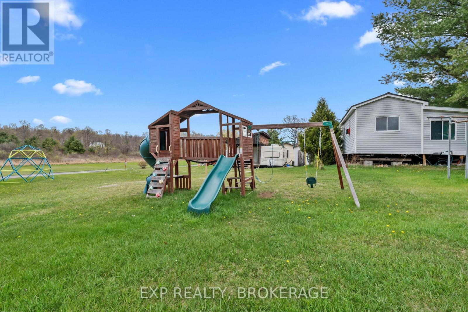 9 Glenford Lane #38 Property Photo 32