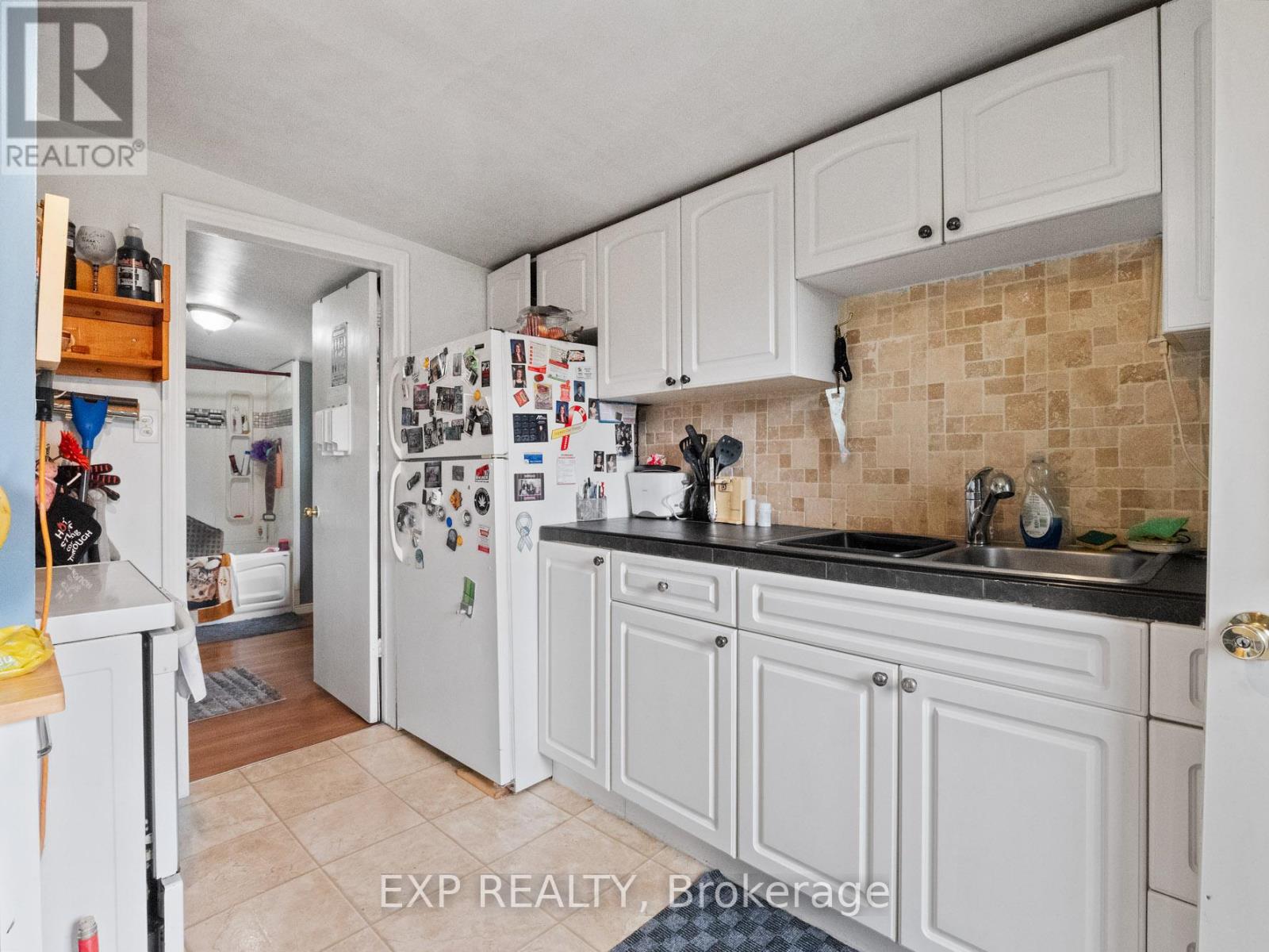 3852 Brunswick Avenue Property Photo 12