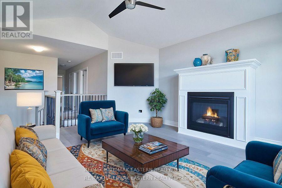 30 Coldbrook Drive Property Photo 3