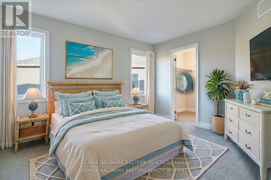 30 Coldbrook Drive Property Photo 9