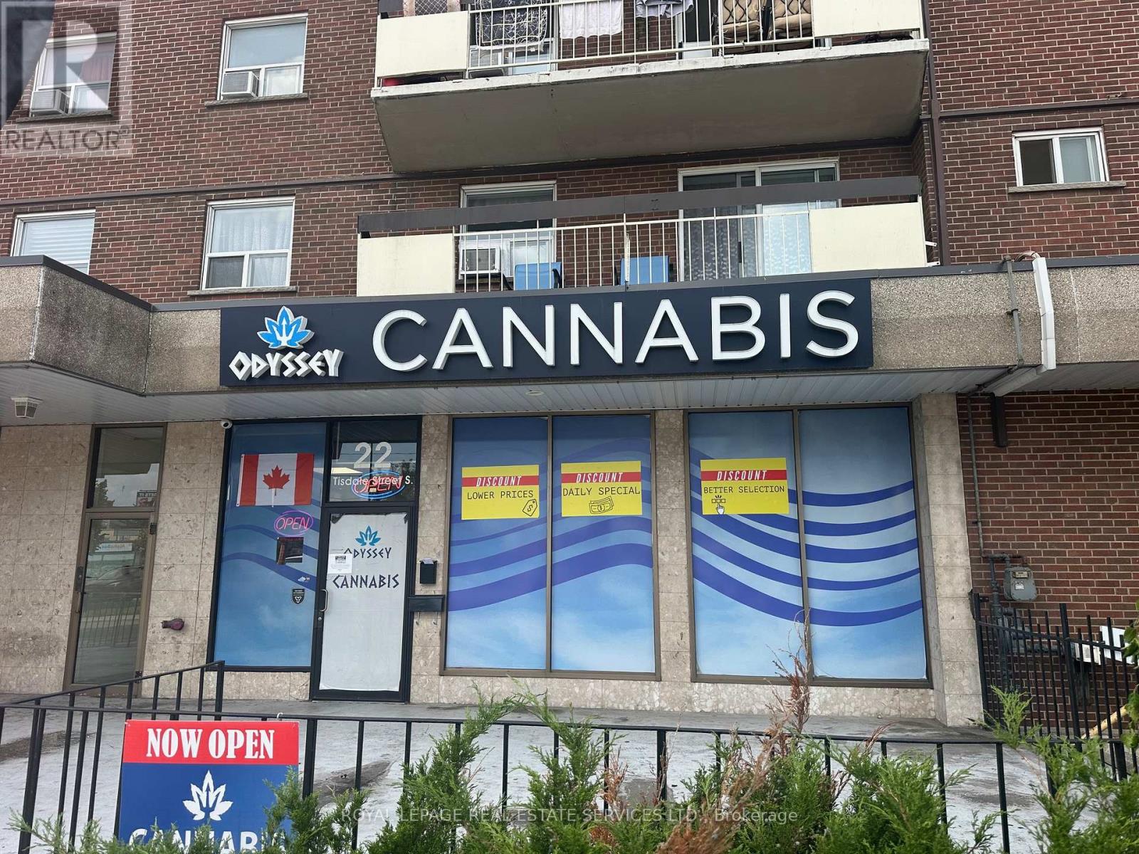 22 Tisdale Street S Property Photo