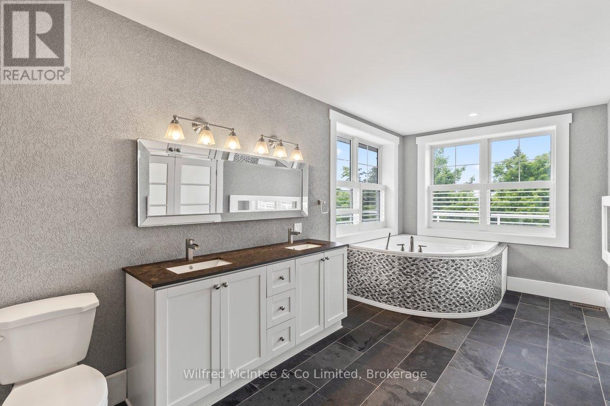 545 Eckford Avenue Property Photo 14