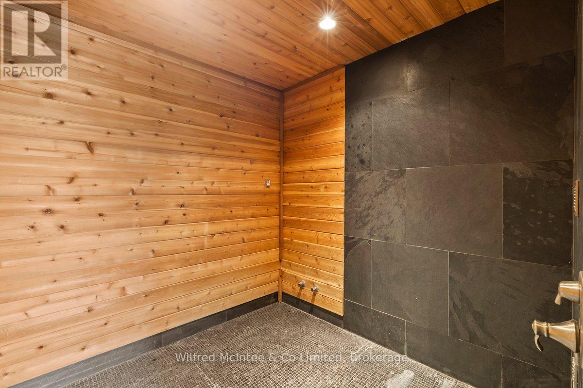 545 Eckford Avenue Property Photo 16