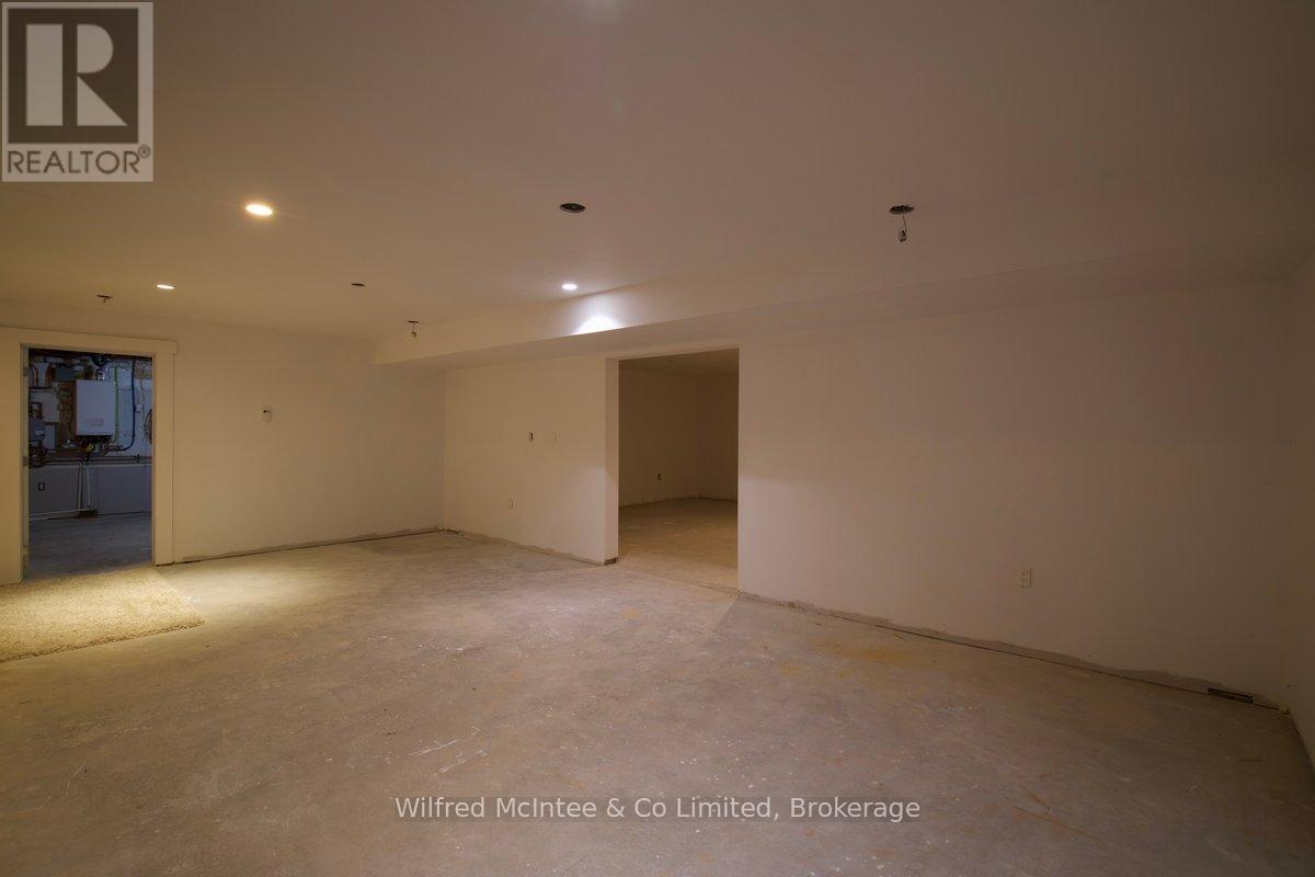 545 Eckford Avenue Property Photo 31