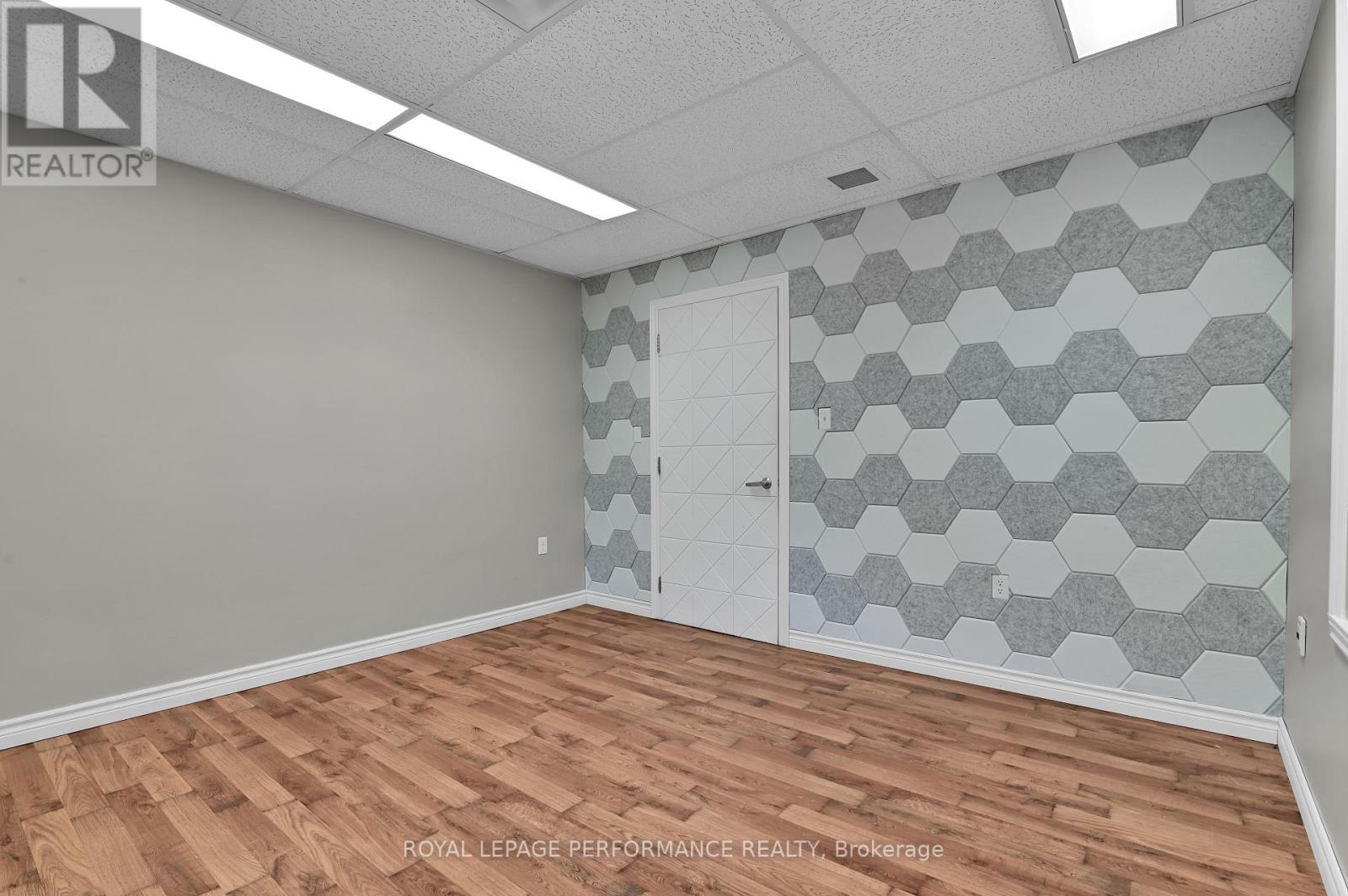 117 First Street E Property Photo 8