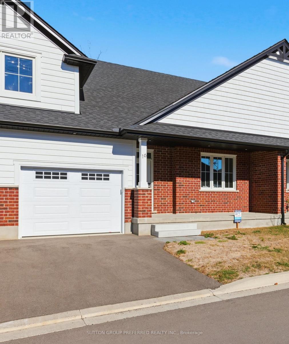 16 - 175 Glengariff Drive Property Photo 1