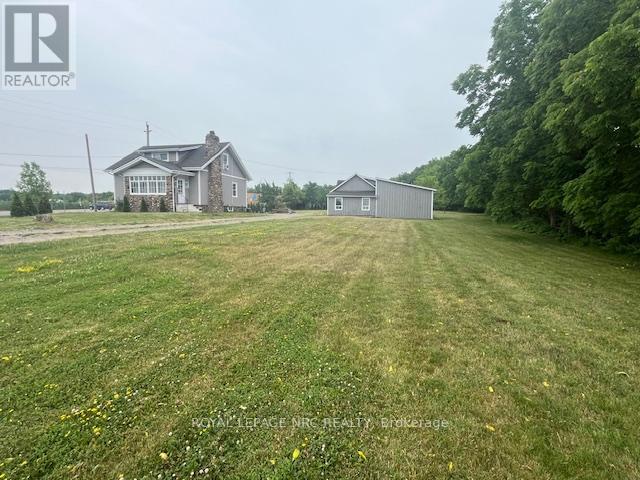 5706 King Street Property Photo 1