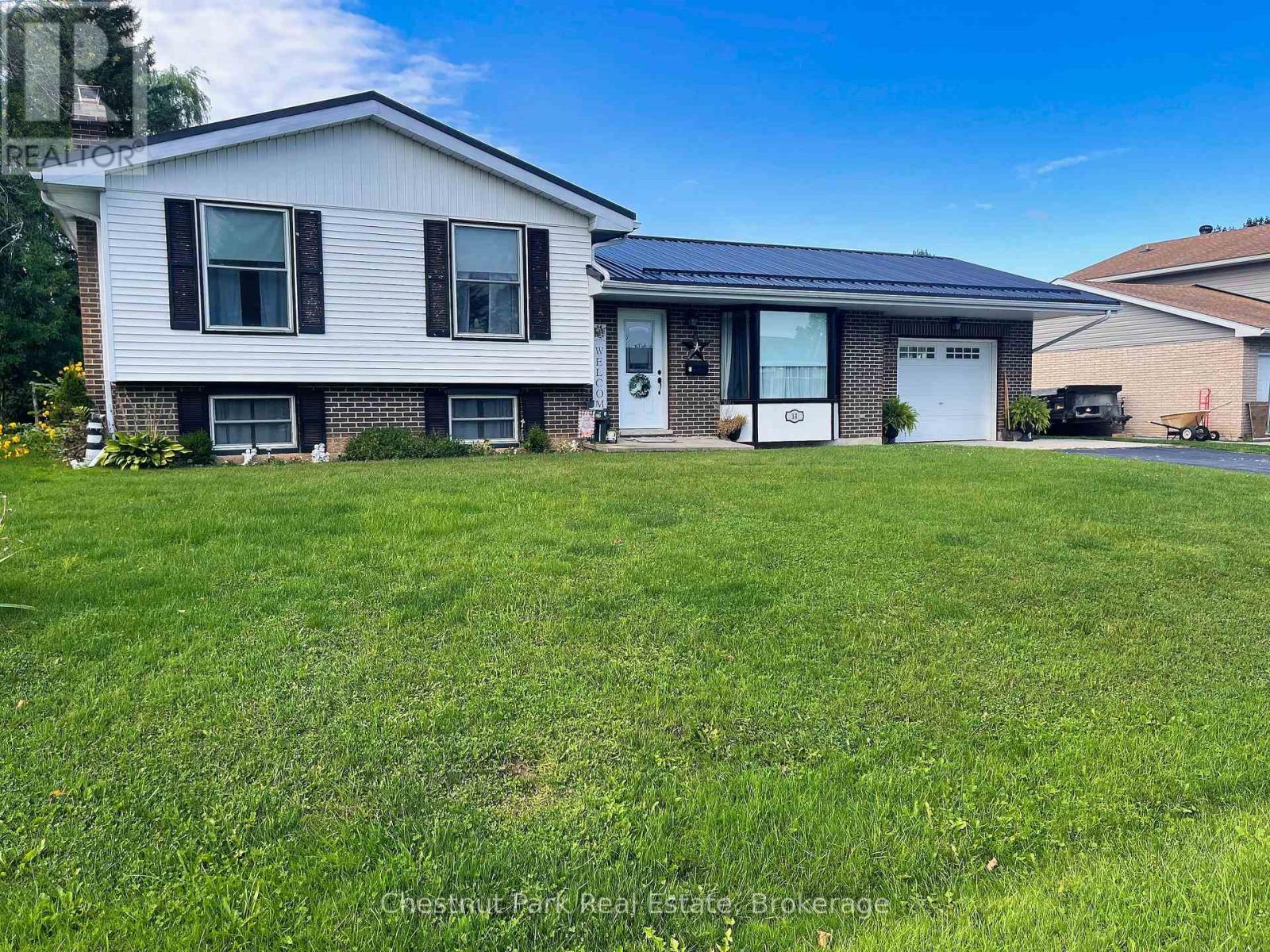 14 TOWER ROAD Property Photo 1