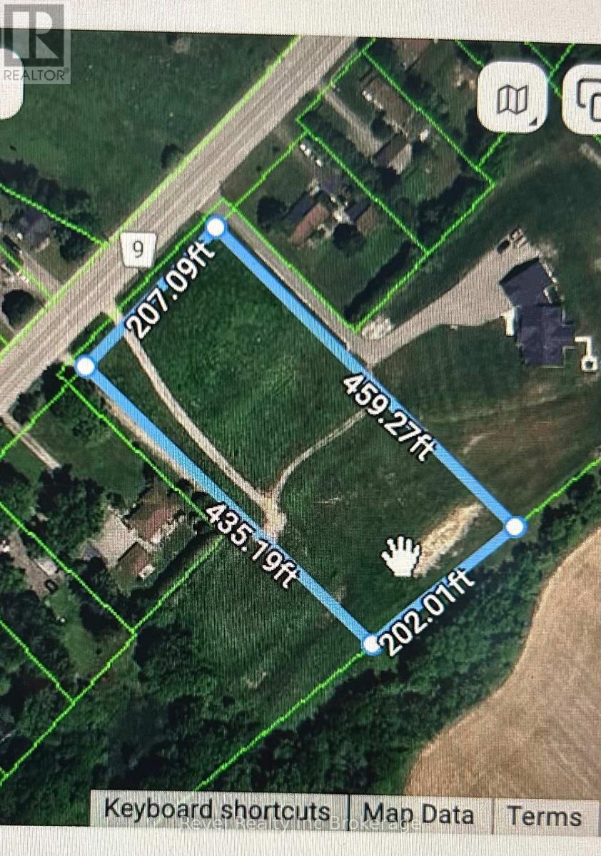 584518 Beachville Road Property Photo 2