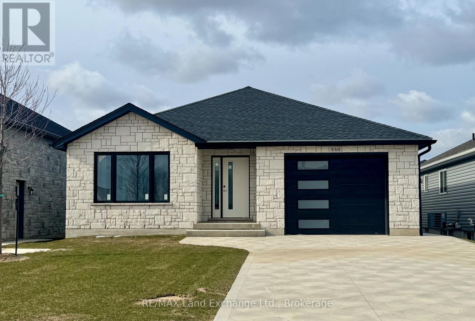448 Burnside Street Property Photo 1