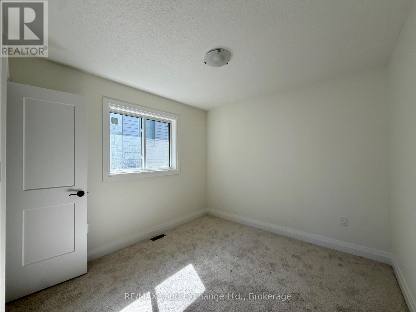 448 Burnside Street Property Photo 3