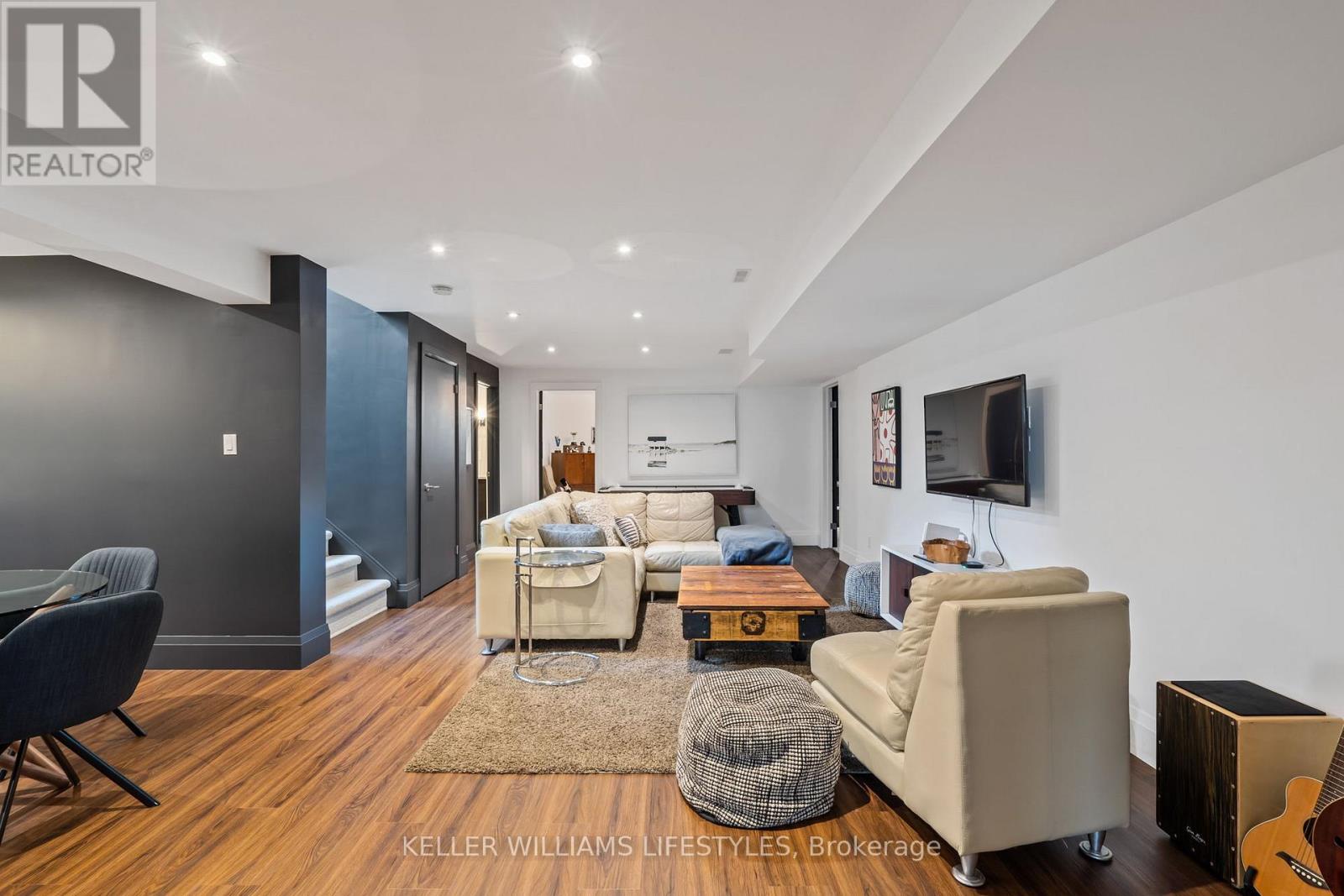 649 Valleystream Walk Property Photo 29